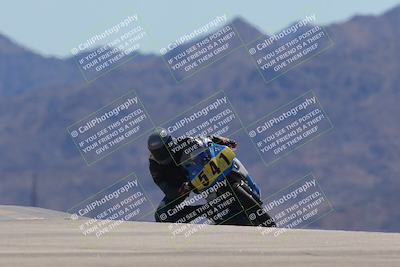 media/Mar-24-2025-Moto Forza (Mon) [[57ce5c5cff]]/2-Intermediate Group/Session 4 (Turn 9)/